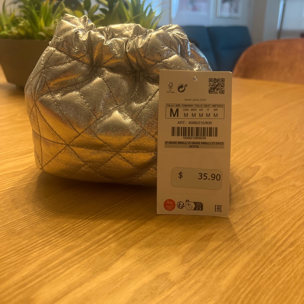 ZARA METALLIC QUILTED MINI BUCKET BAG - NEVER WORN